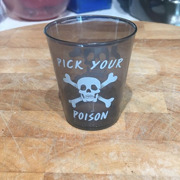 Pick Your Poison Plastic Shot Glasses - Picture 2 of 3